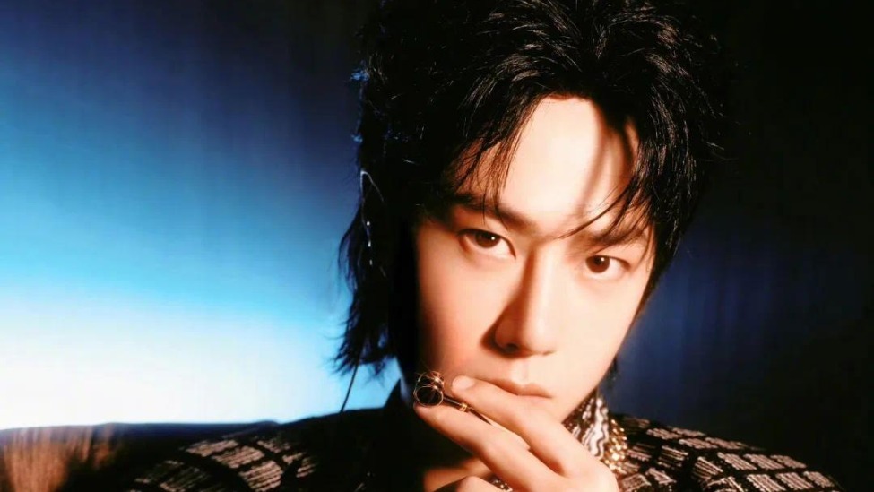 两年没进组仅靠概念股独撑公司？乐华“王一博概念股”闪崩后，长期低迷难回血封面图