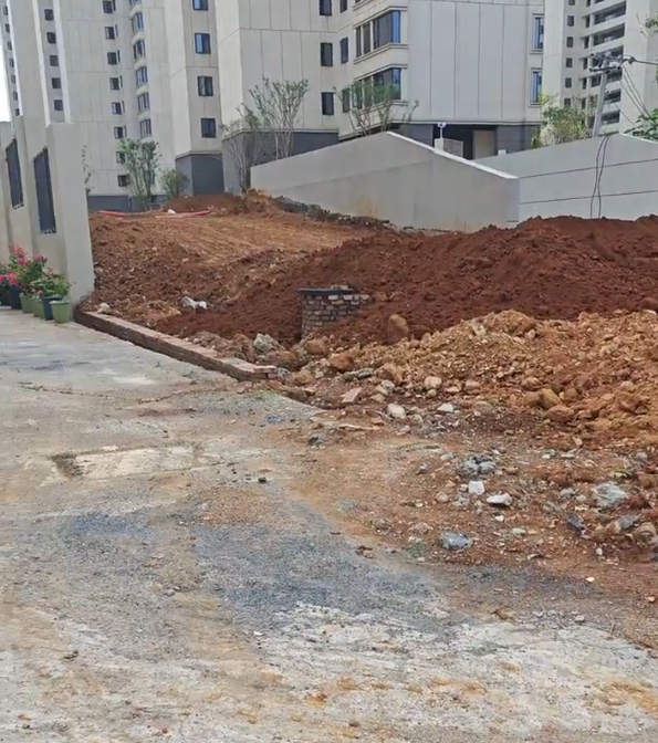 网友反映南昌碟子湖大道右拐上高架红绿灯设置不合理 官方回复