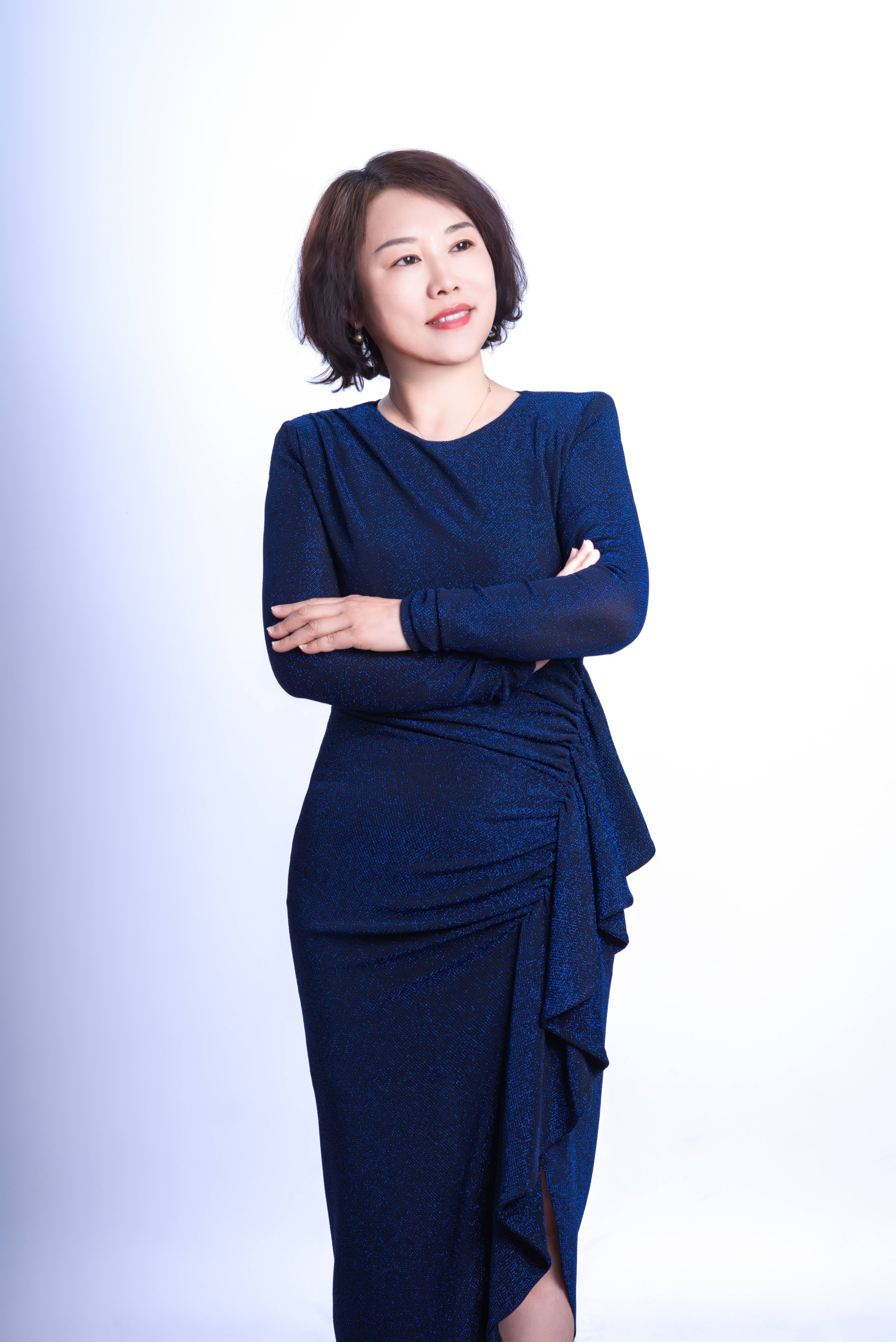 青岛七中校长刘晓梅