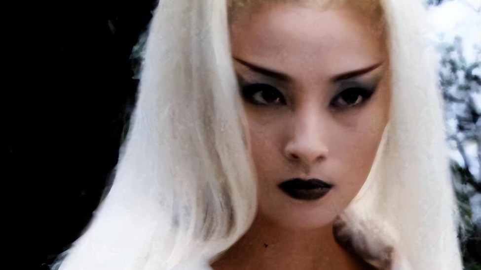 明明是豪门千金，却被闺蜜蒋勤勤“插足”婚姻，死前留7字遗言封面图