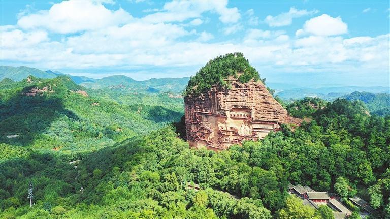 麦积山石窟　新甘肃&middot;甘肃日报记者　丁凯