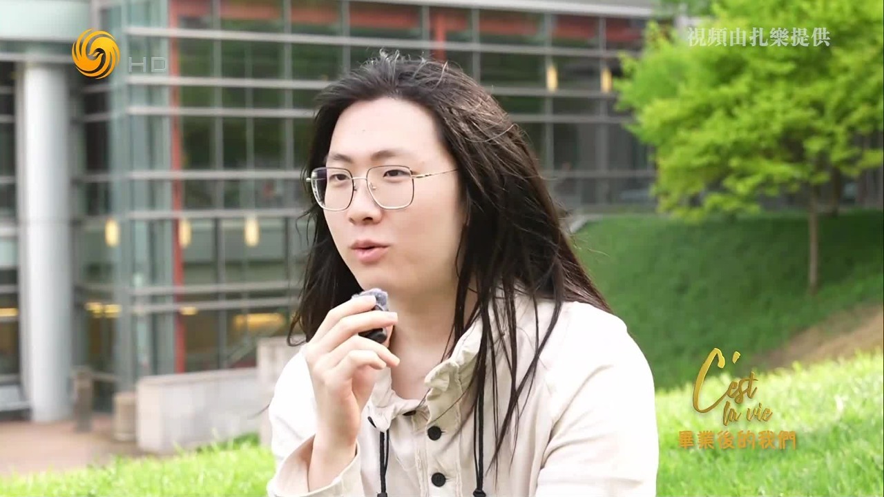 从工程师转身，一头扎进了科研工作，他在教育的路上坚定前行