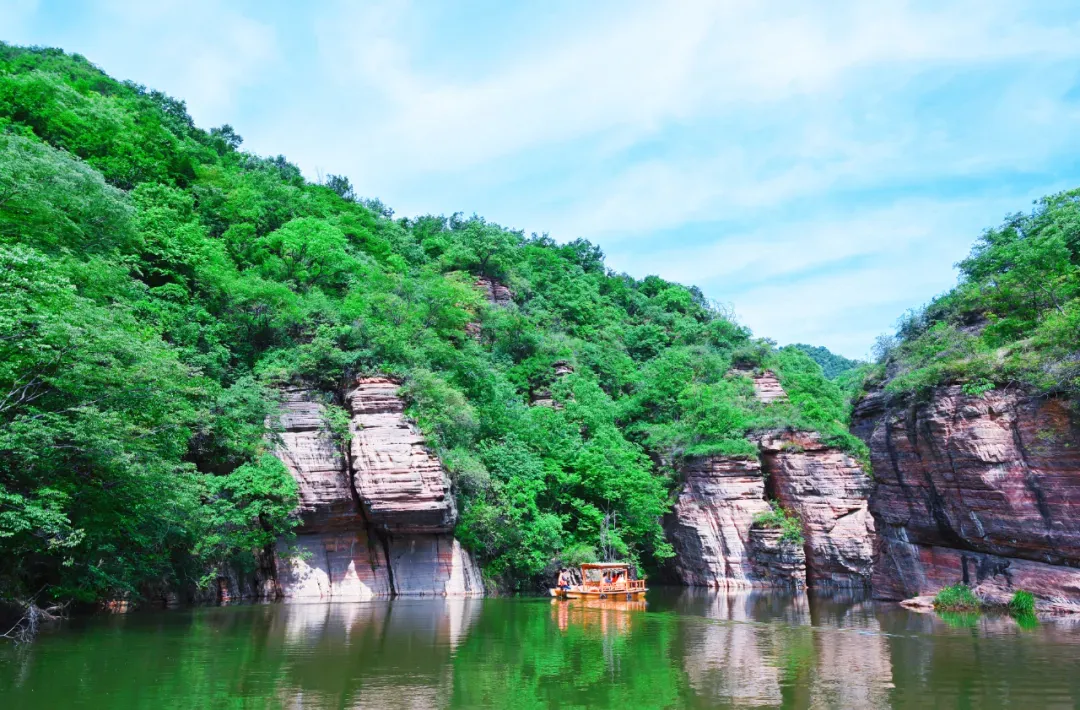 龙潭大峡谷景区