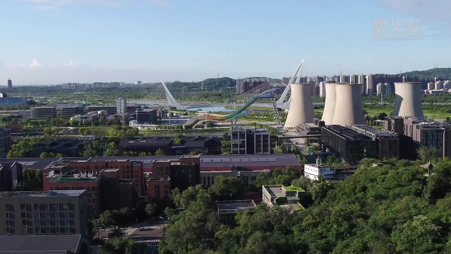 钢铁高炉变身“城市会客厅”首钢四高炉改造亮相服贸会