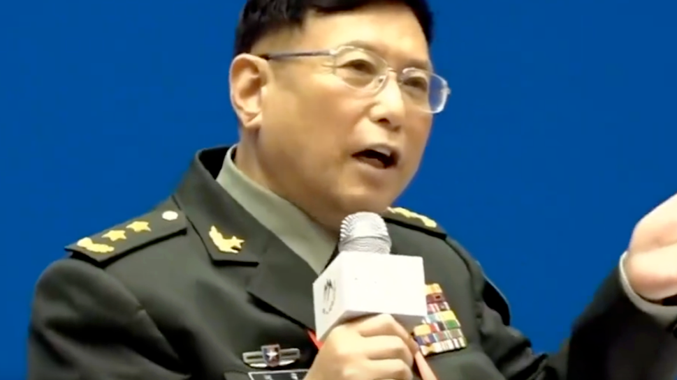 解放军两句话很不寻常，收复台湾已有时间底线，美国代表沉默不语