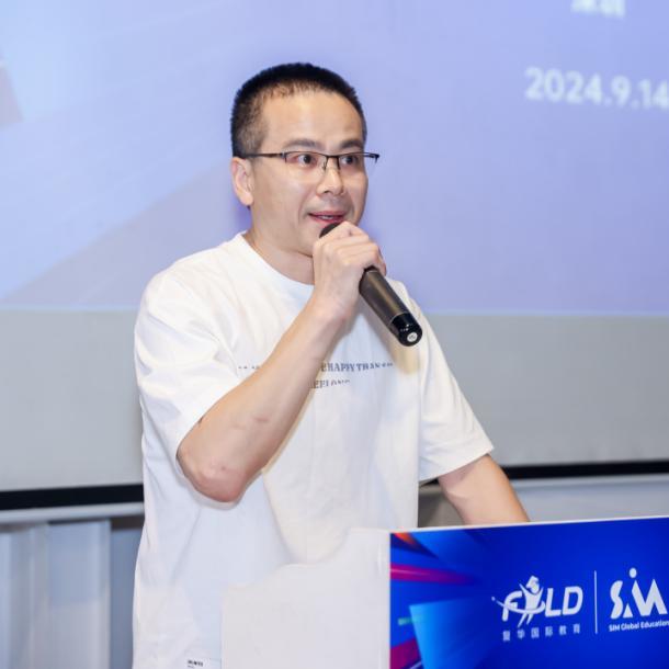 张旭锋 张雨曦同学家长