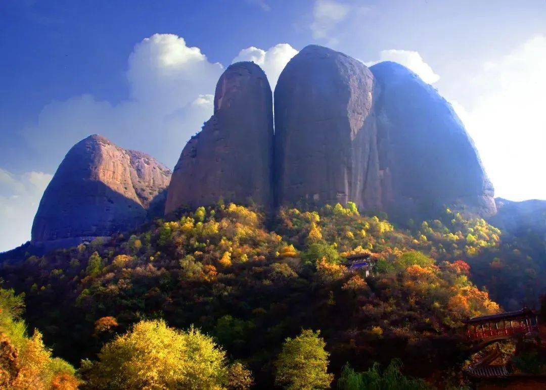 千年石窟为何总开凿在丹霞地貌里？专家揭秘其中联系