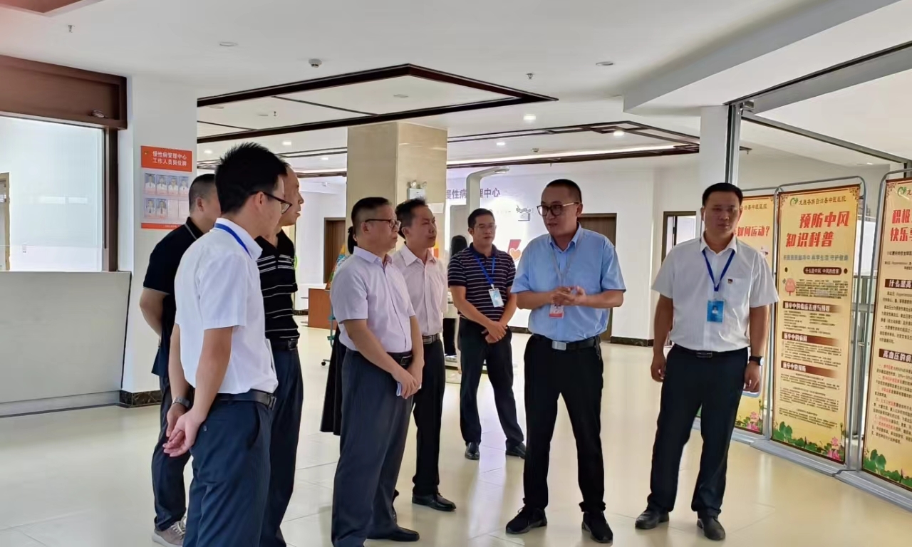 桂林市人大常委会专题调研龙胜慢性病管理工作