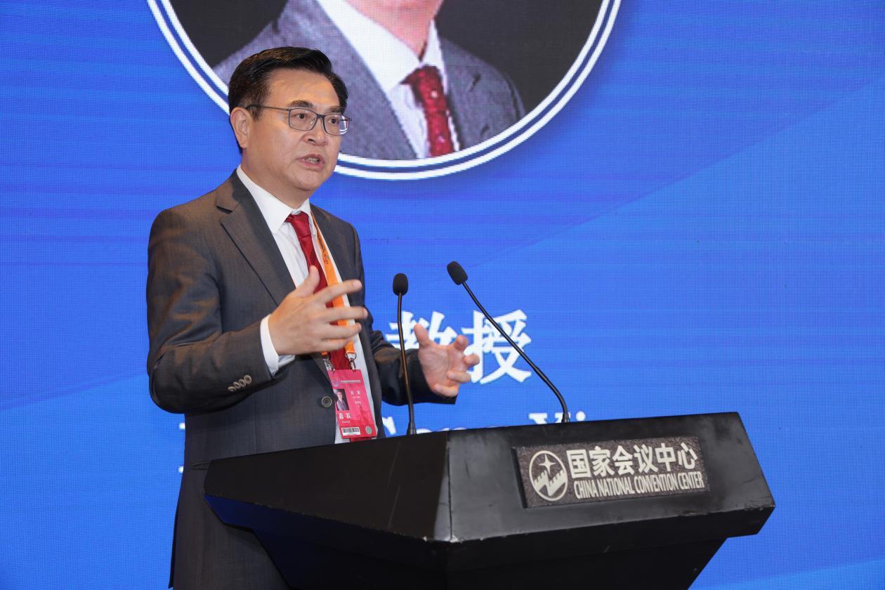 肖耿作总结发言