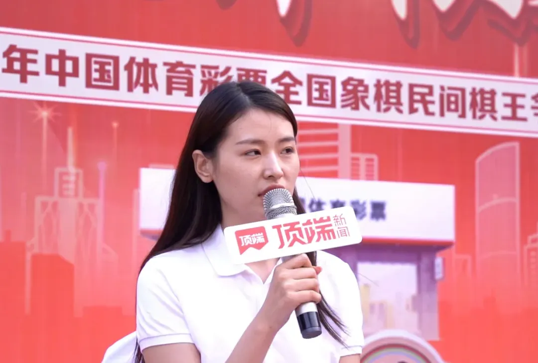 (裴诗语做主题分享)