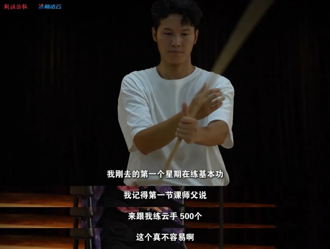 表演"表情包变脸"走红 南昌大学学生王雨回应质疑