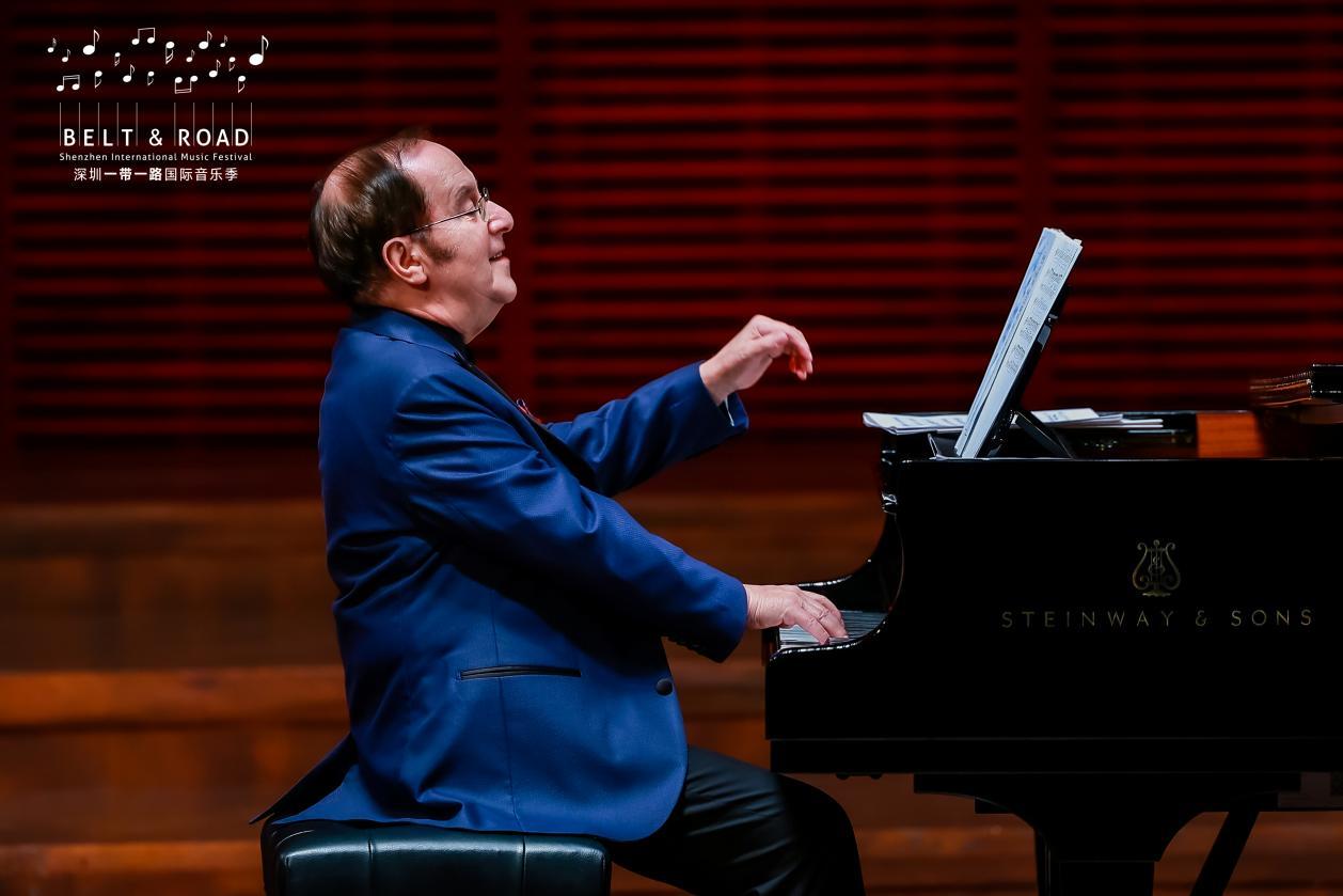 钢琴家谢苗&middot;斯基金（Semjon Skigin）