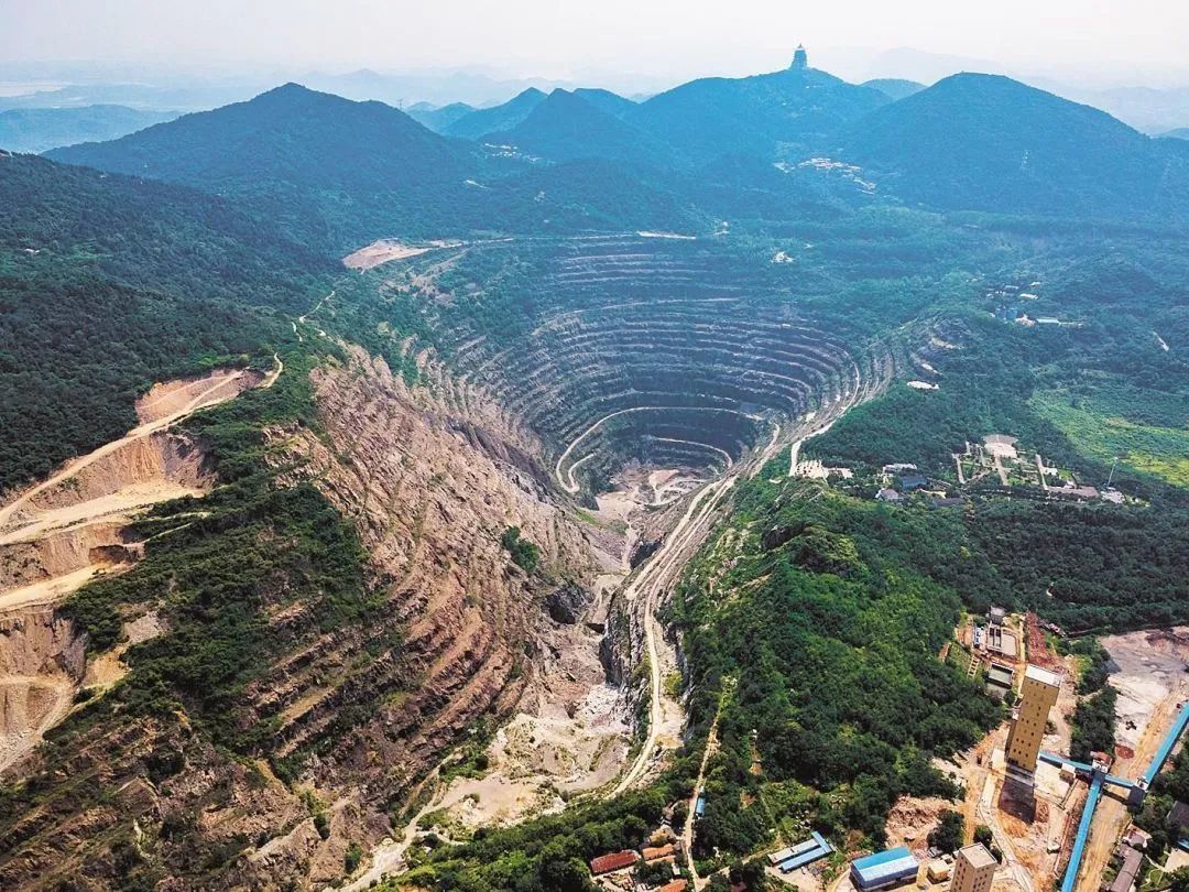 图/黄石矿山公园