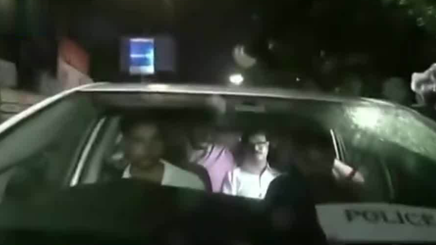 印度女医生遭奸杀事件，警局负责人被捕