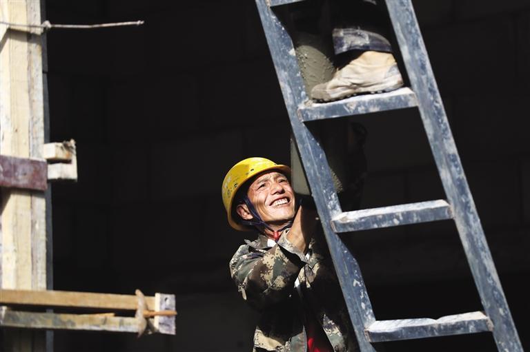 满怀希望重建家园