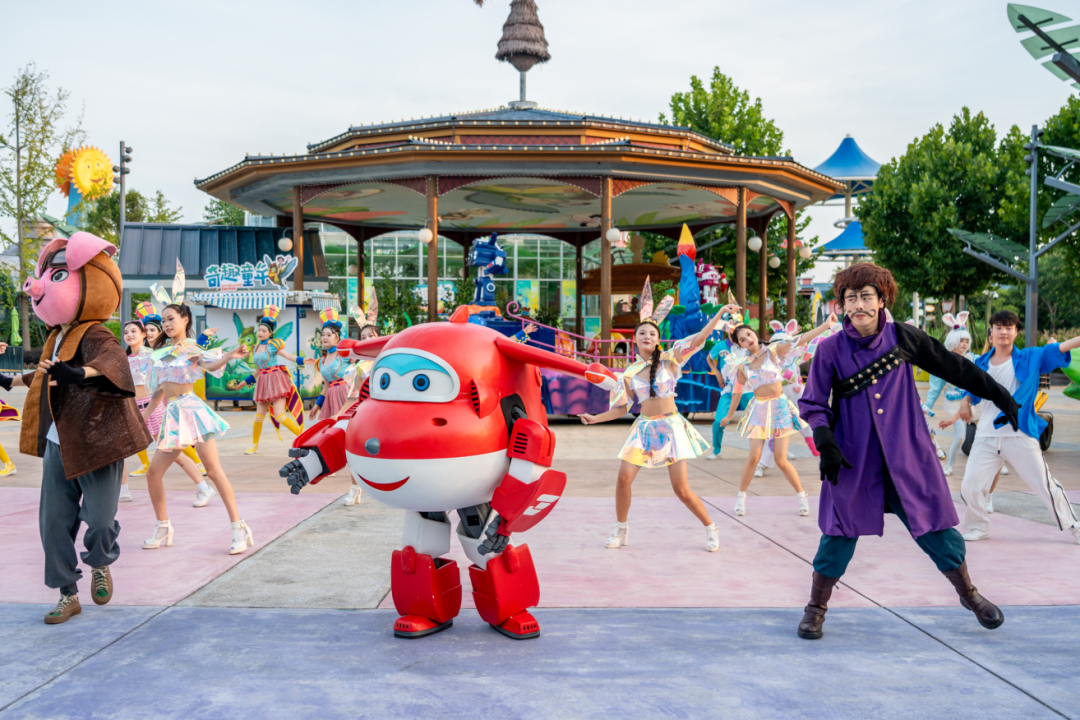 图/襄阳华侨城奇幻度假区