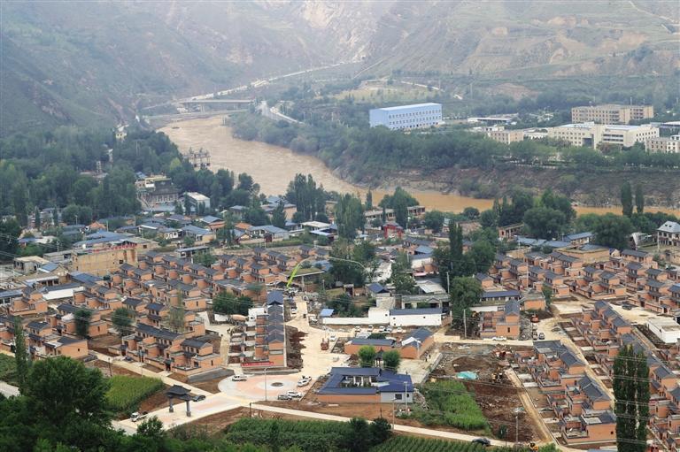 焕然一新的康吊村