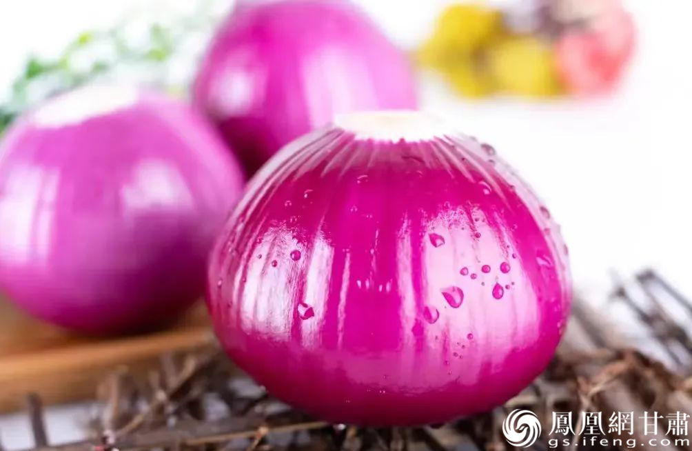 甘肃河西走廊是国内优质洋葱主要产地，洋葱品质、色泽、风味明显优于其他产区。图源自酒泉市农业农村局官方公众号