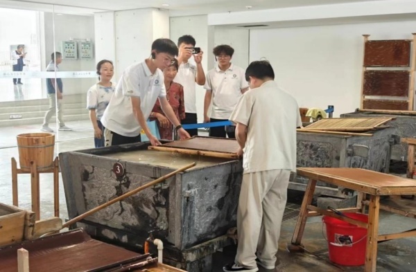 体验宣纸制作工艺