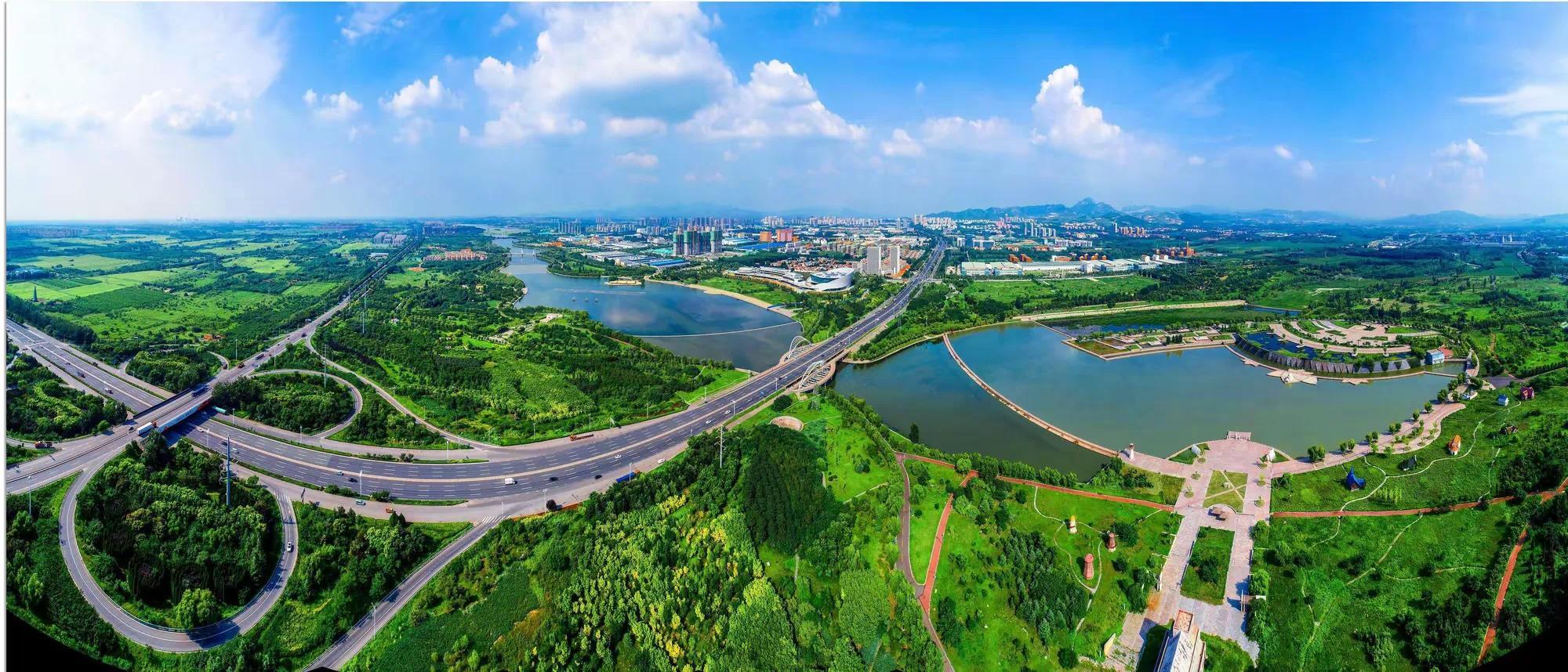 章丘区圣井街道开展庆祝新中国成立 75 周年暨"百名专家教授联百企"