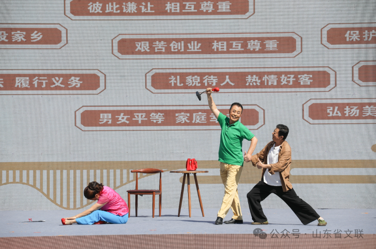 东路梆子小戏《谁迷糊》