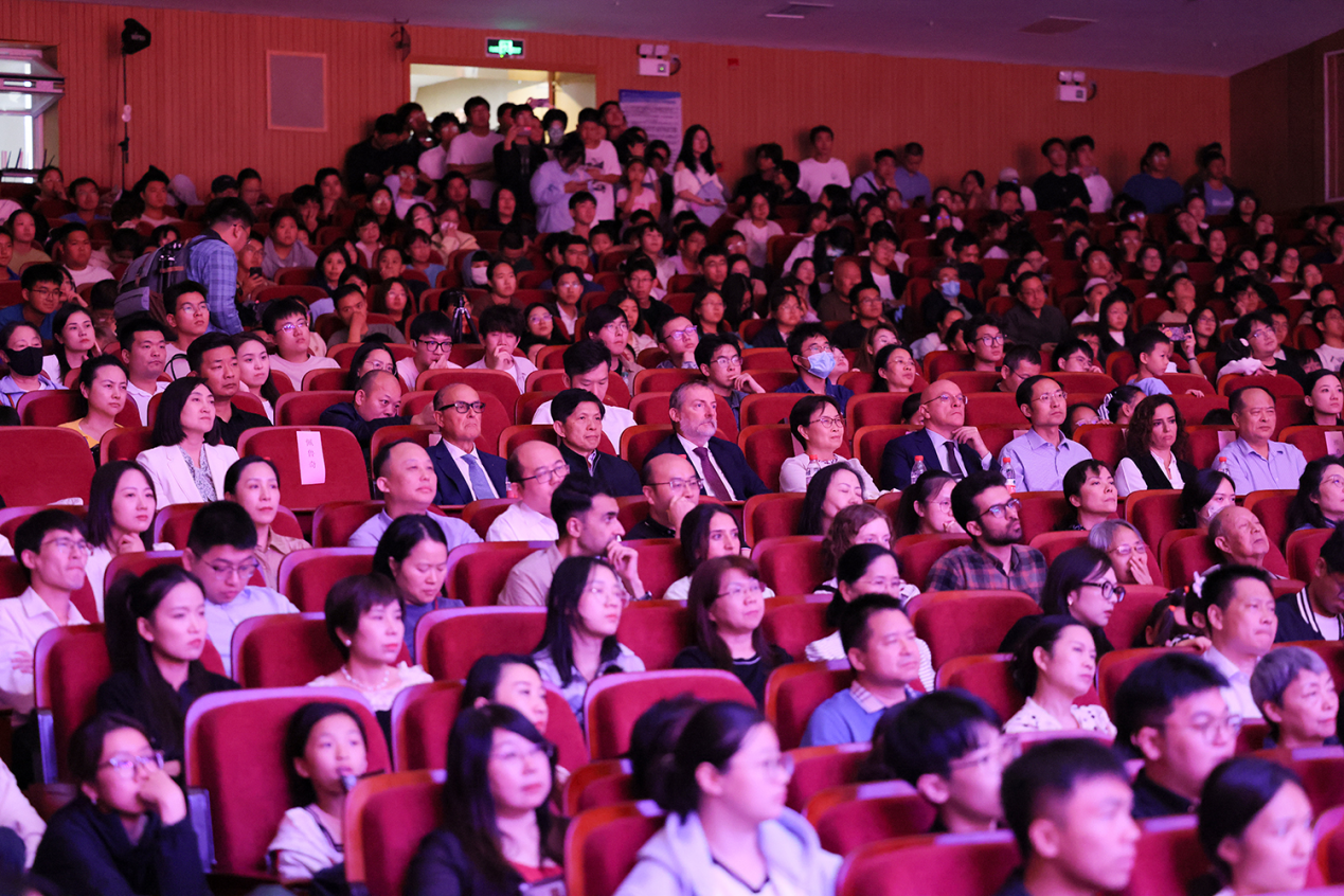 奏响中意友谊“协奏曲”！意大利音乐学院代表团走进中国矿大