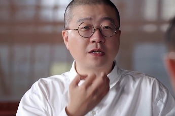 李诞谈审美观：“口宽”是很幸福的事情