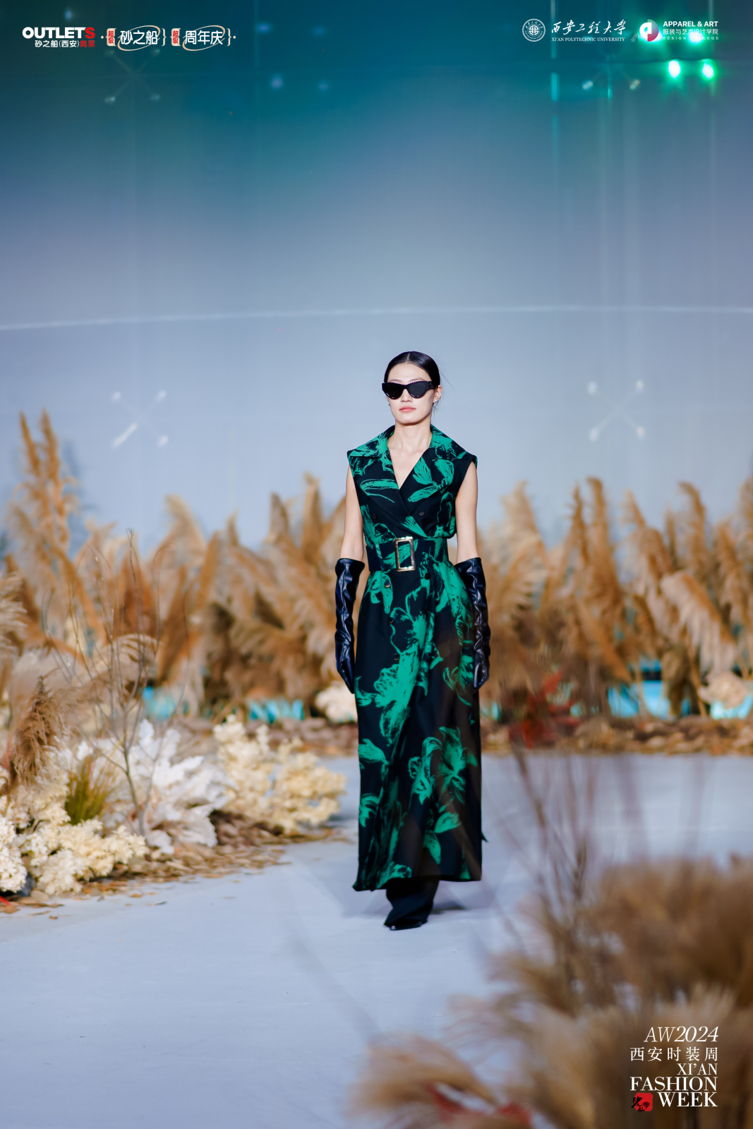 “艺术商业 超级奥莱” 砂之船西安奥莱启动红色风暴七周年庆活动