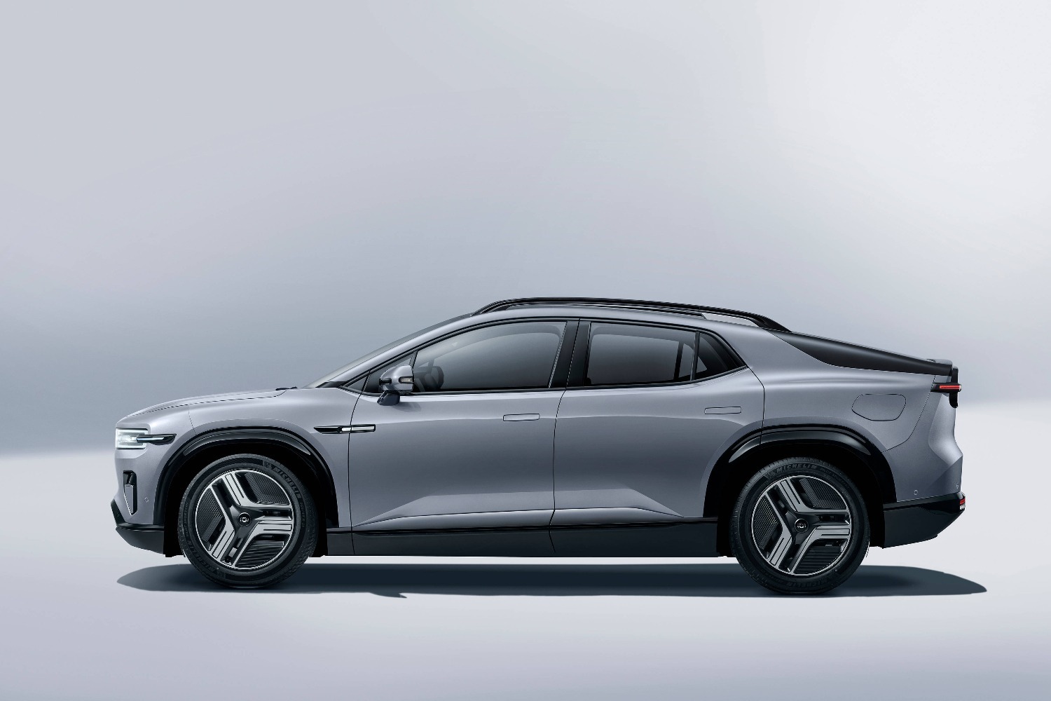 The smart SUV that can be deformed is here! Changan Qiyuan E07 pre-sale price starts from 249,900 yuan