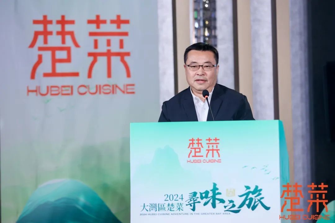 △凤凰卫视编委、凤凰网总编辑邹明先生