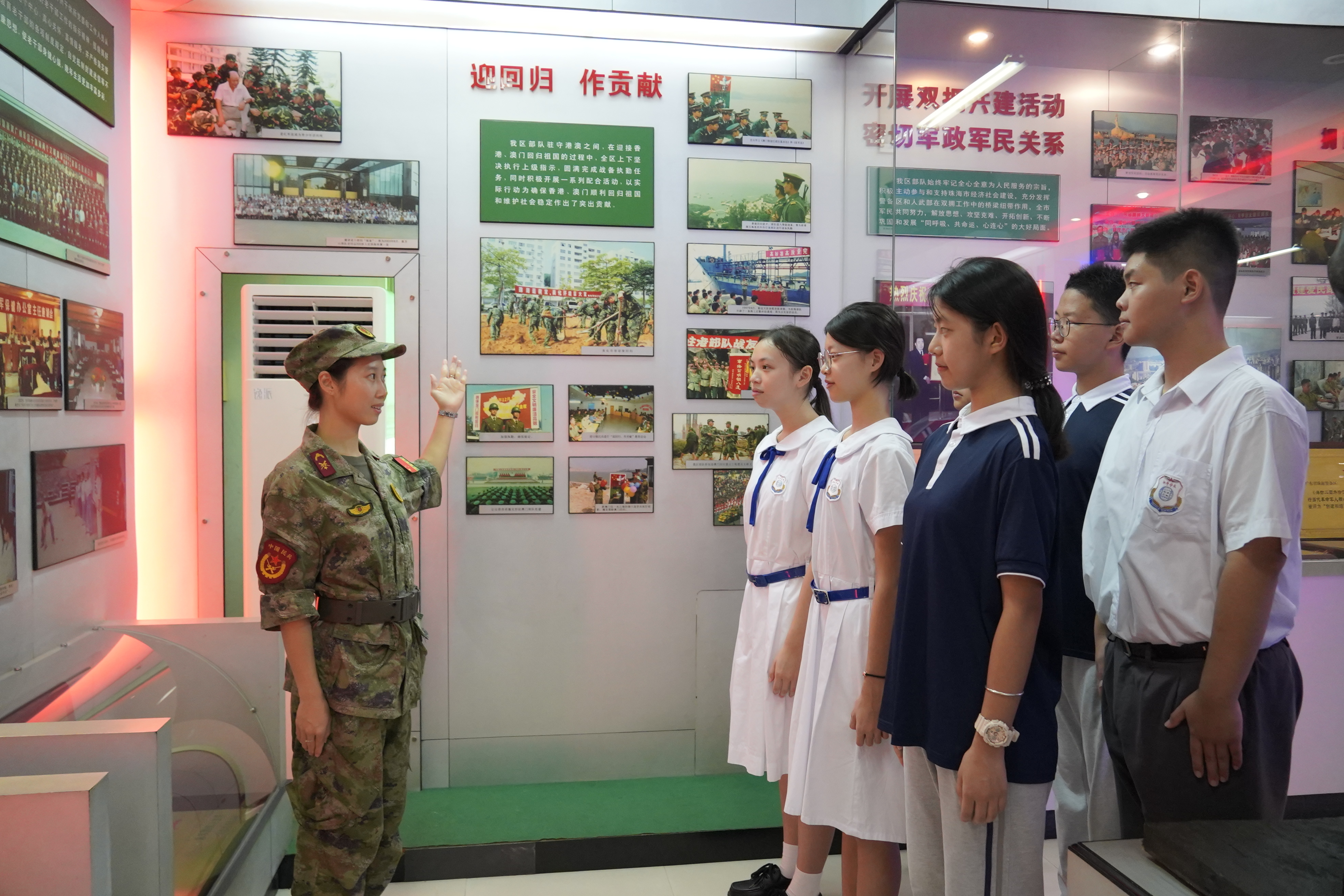 深化国防教育合作 珠澳学子庆国庆活动在珠海军营举办