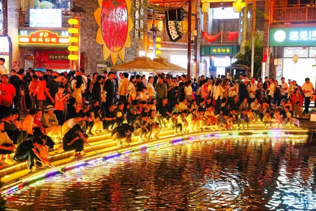 “一亿旅客已抵达南昌”……江西开启“人山人海”模式