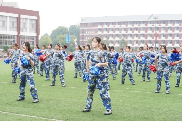 韵律操表演（摄影：新媒体中心）