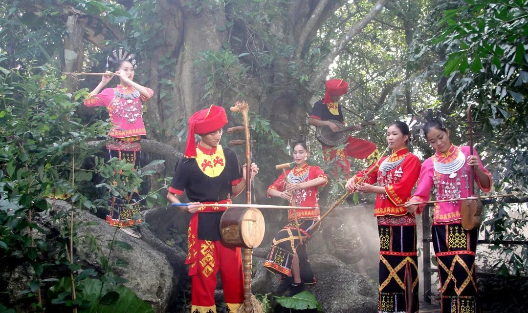 呀诺达热带雨林国庆活动精彩纷呈，多重优惠盛情以待