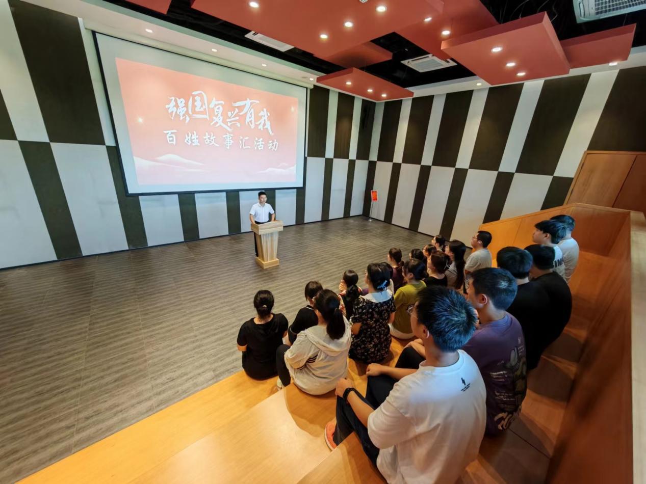 季市镇“道德润古镇 文明青年行”百姓故事汇主题活动。