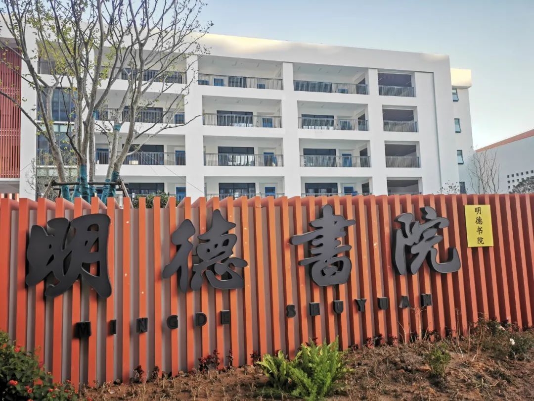 镇海:坚持实施"护苗工程",用心呵护学生成长