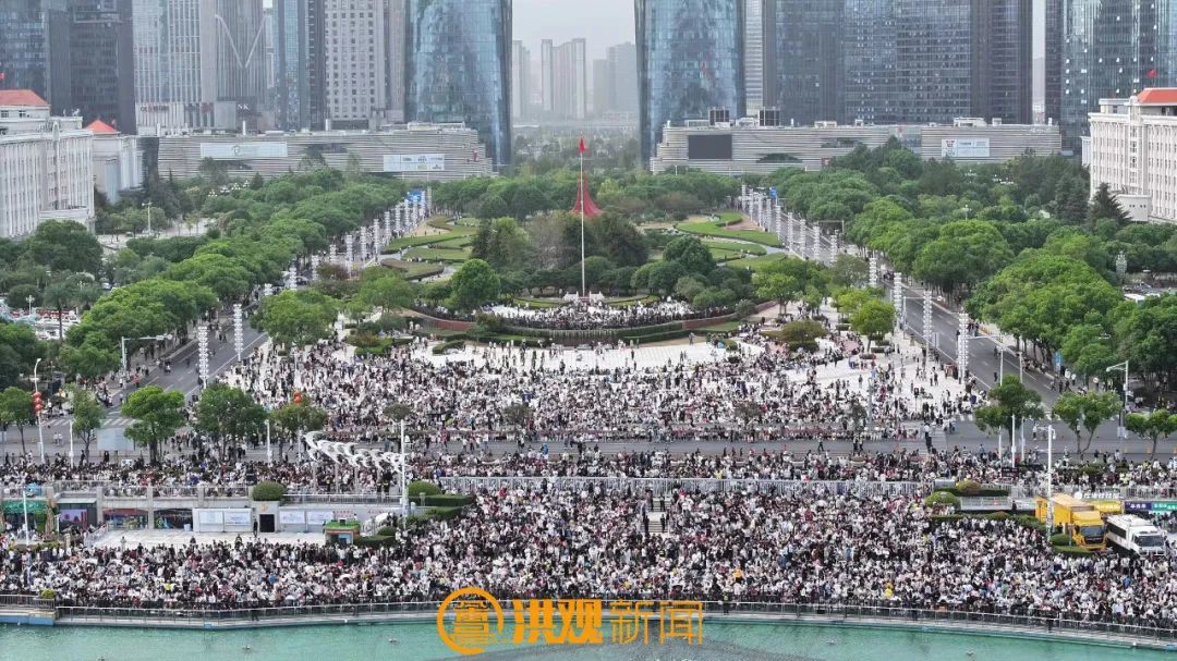 “一亿旅客已抵达南昌”……江西开启“人山人海”模式