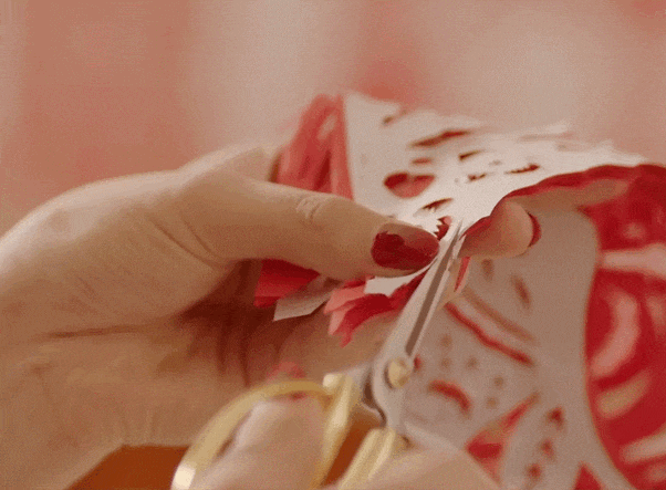 不起眼木窗“繁花盛开”　甘肃守艺人方寸间有魔法