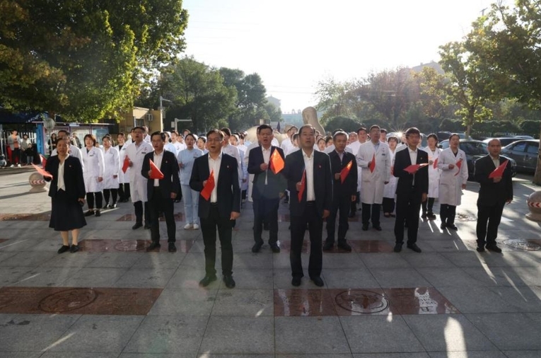 同庆华诞 祝福祖国 | 沧州市妇幼保健院举行升国旗仪式