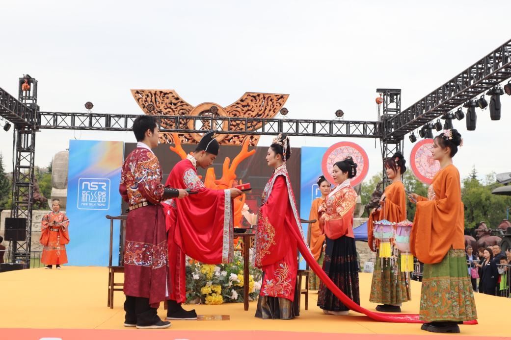 图为活动现场。 汉中日报社供图