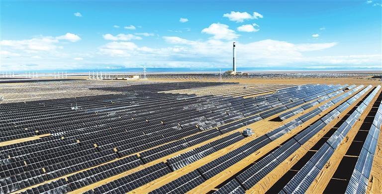 阿克塞汇东新能源75万千瓦光热+光伏试点项目　新甘肃&middot;甘肃日报通讯员　高宏善