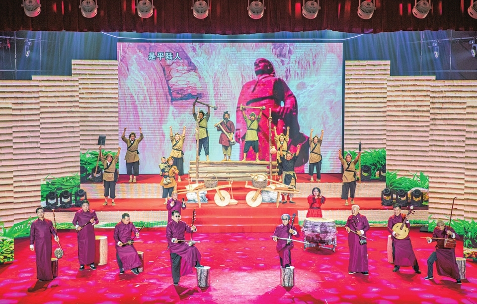 “我有拿手戏”群众文艺大展演演出现场。