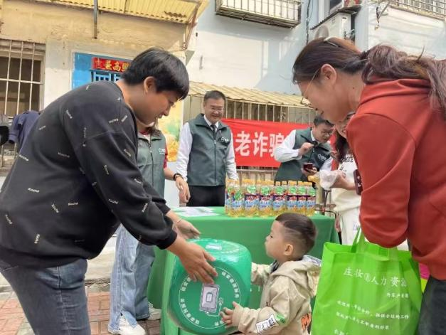 台东街道大名路社区开展“黄河大集”系列——“慈孝重阳 爱满大名”重阳节主题活动