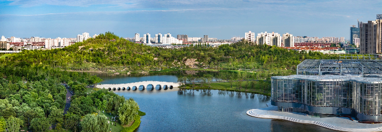 上海世博文化公园内的双子山。世博公园官网