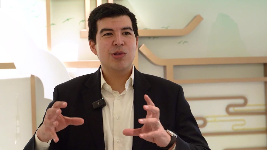 香港岭南大学代表Mauricio LOZANO：中国美食包罗万象，这其中楚菜是我的最爱