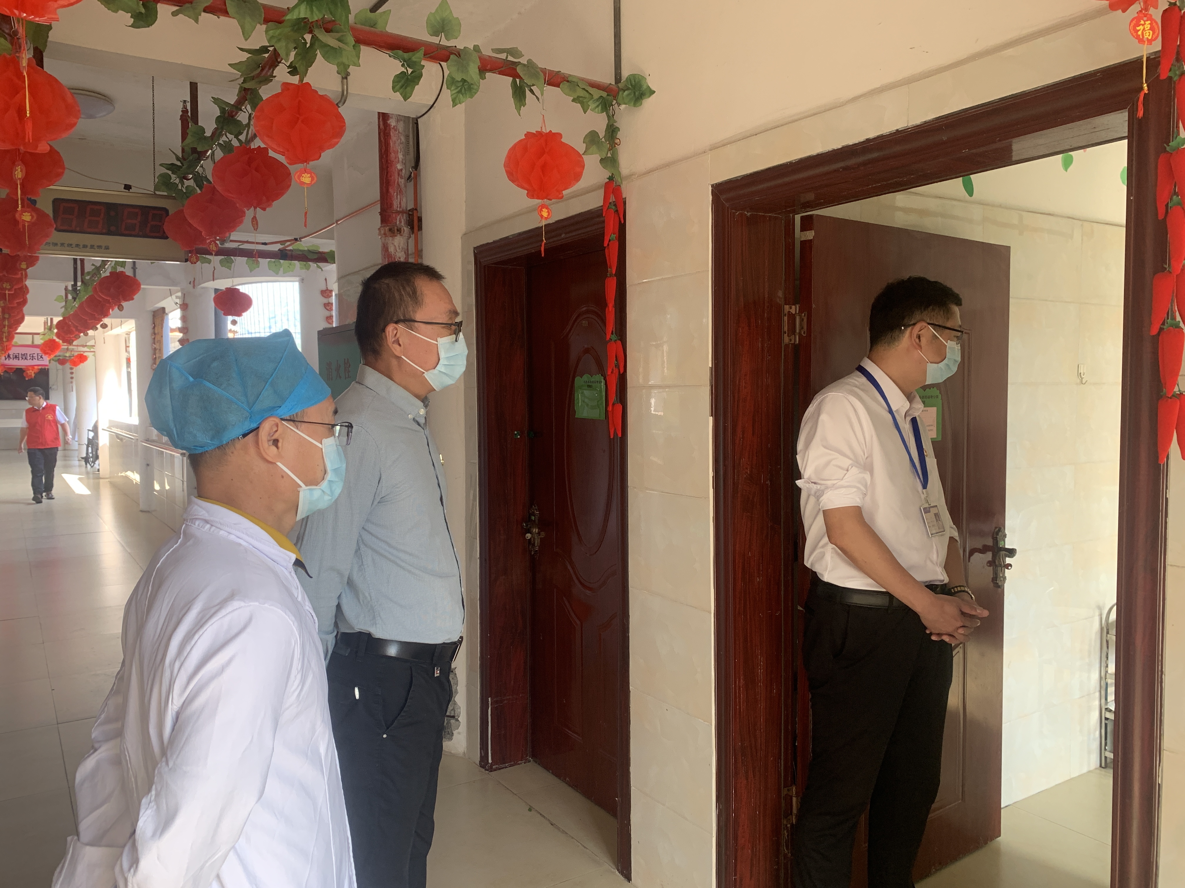 重阳敬老·健康护航——粤桂协作对口帮扶医疗队重阳节关爱老人行纪