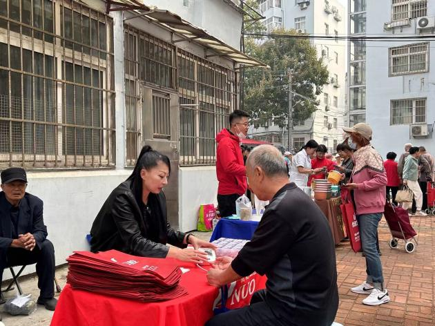 台东街道大名路社区开展“黄河大集”系列——“慈孝重阳 爱满大名”重阳节主题活动