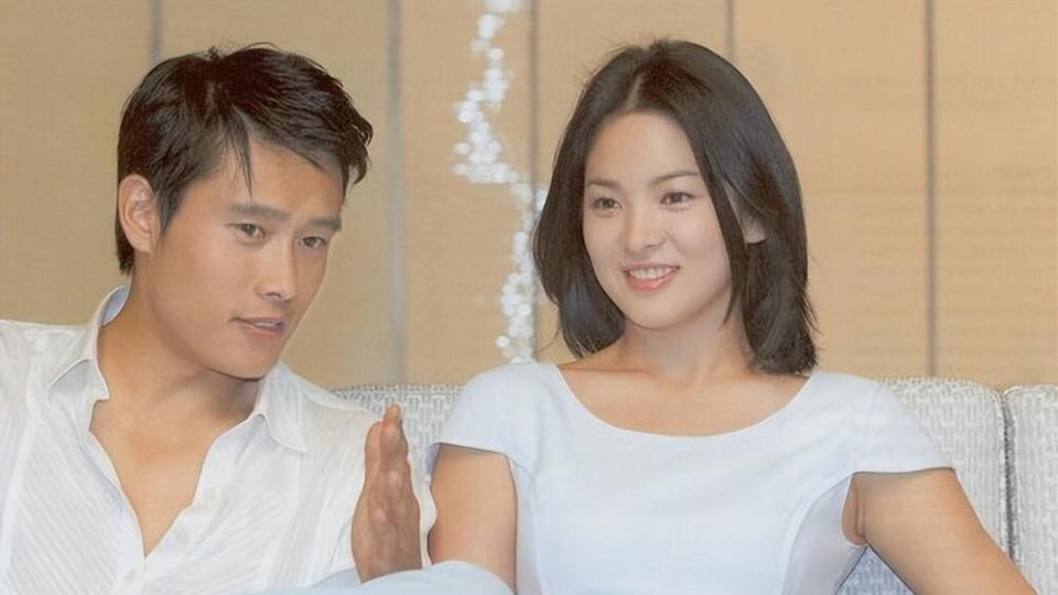 渣得明明白白，火得一塌糊涂，怎么作都作不死的韩国影帝李秉宪封面图