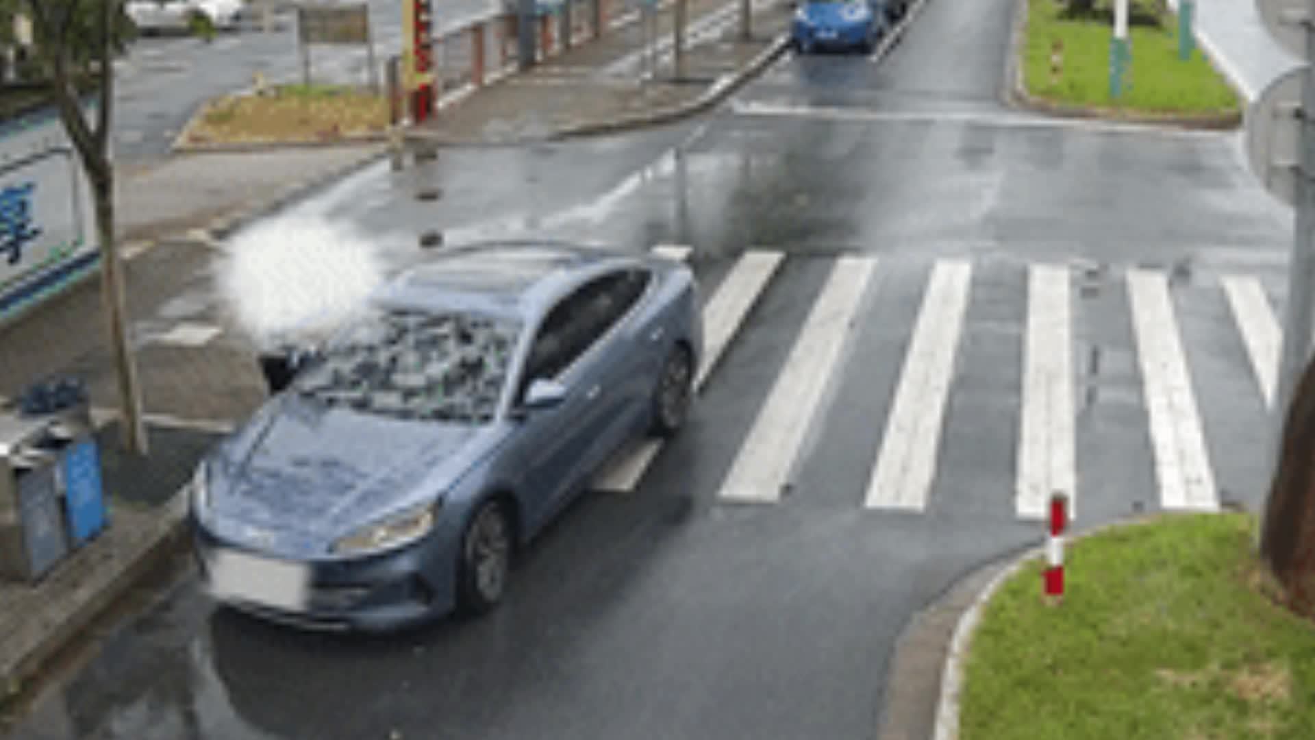 奖励3000元！网约车接单送包裹报警止损2万：对方陷刷单诈骗，司机察觉不对立即报警