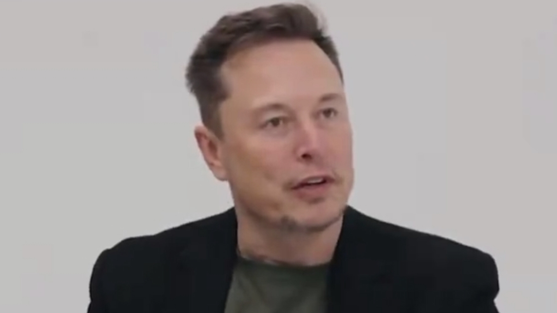 马斯克：没人会试图暗杀哈里斯这样的“傀儡”，因为毫无意义